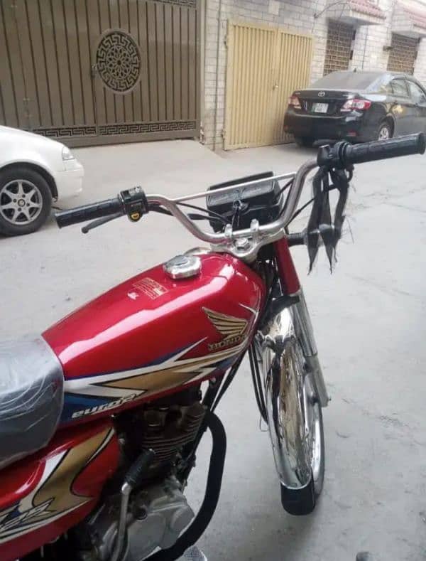 HONDA CG 125 IN GENUINE CONDITION 20 MODEL 0