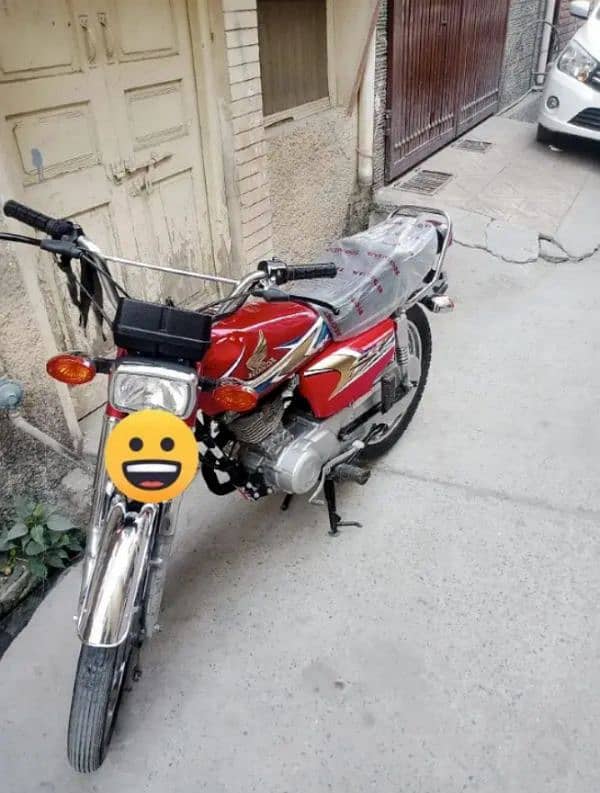 HONDA CG 125 IN GENUINE CONDITION 20 MODEL 2