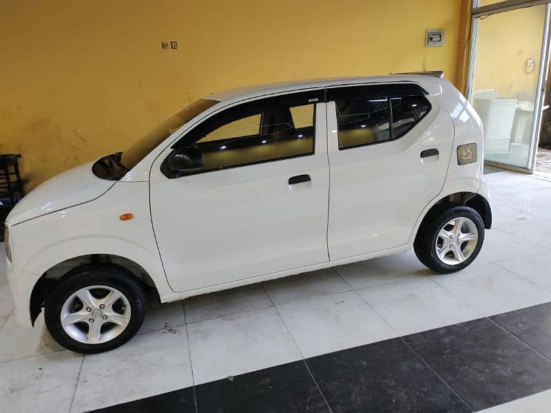 Suzuki Alto 2022 10