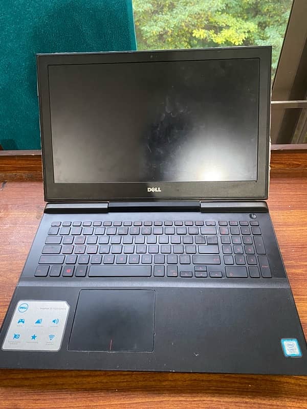 Dell Inspiron 15 7000 Gaming 1