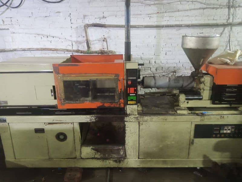 INJECTION MOLDING NIGATA CN 100 TON MACHINE FOR SALE 1