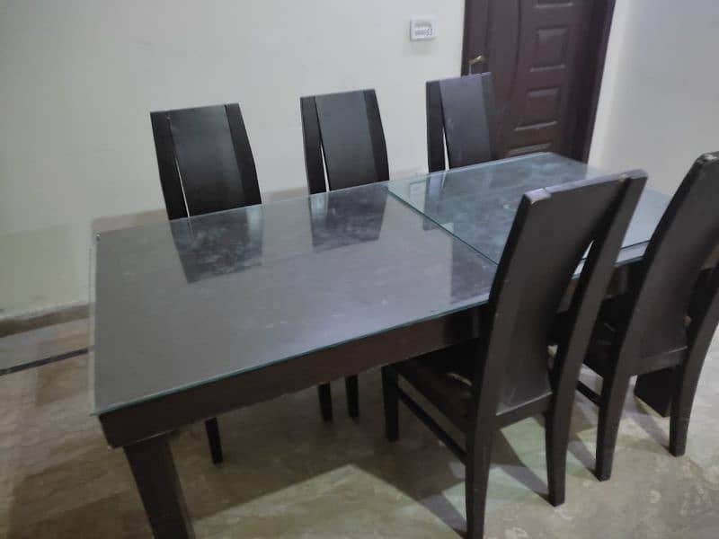 Dining table with 6 chairs, solid 1