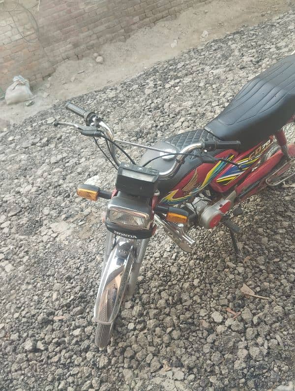 honda cd70 good candtion 03002615018 2