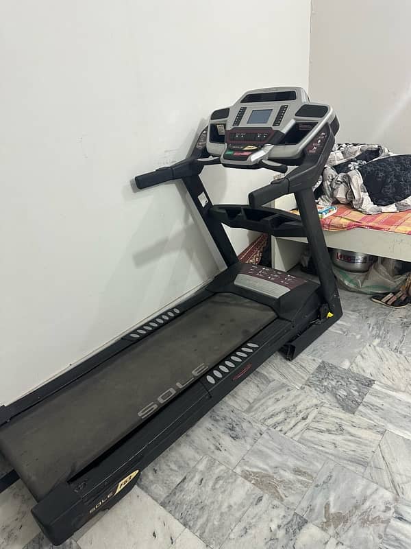 Sole F63 Treadmil for sale 4