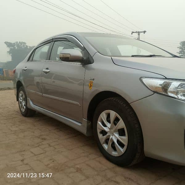 Toyota Corolla GLI 2012 14