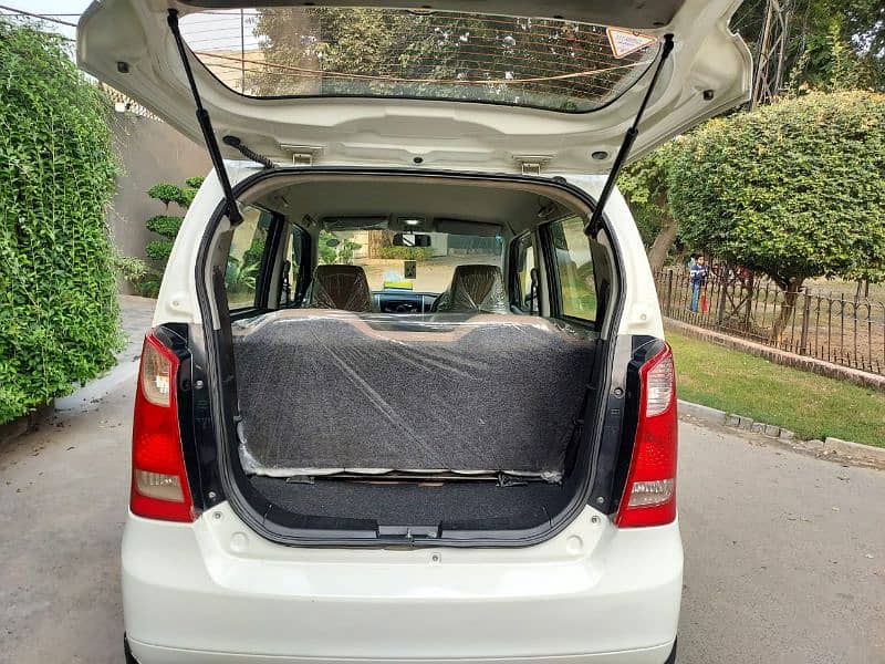 Suzuki Wagon R 2015 bumper to bumper geniune 18