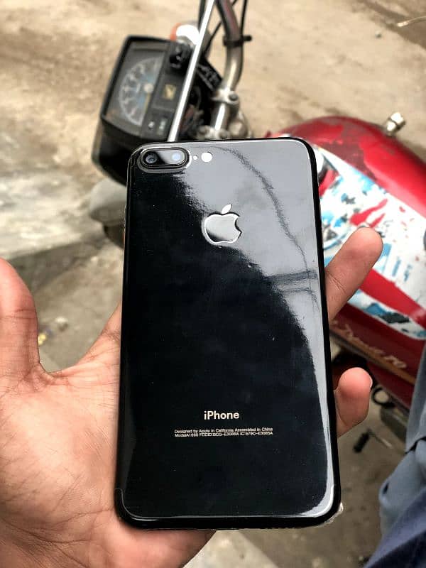 I phone 7 plus /128 gb / pta approved/ 2