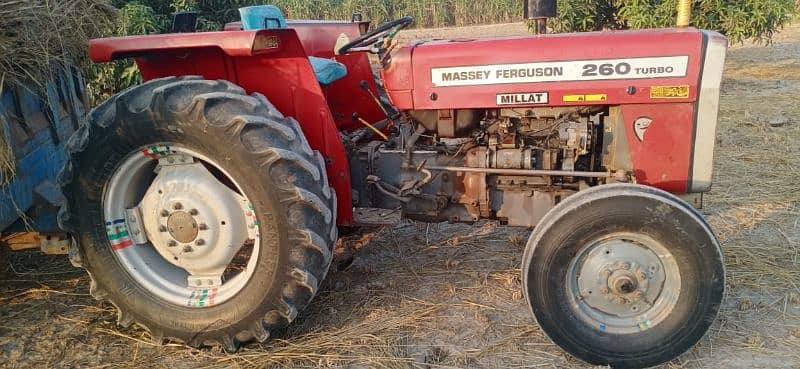 Tractor massey 260 2