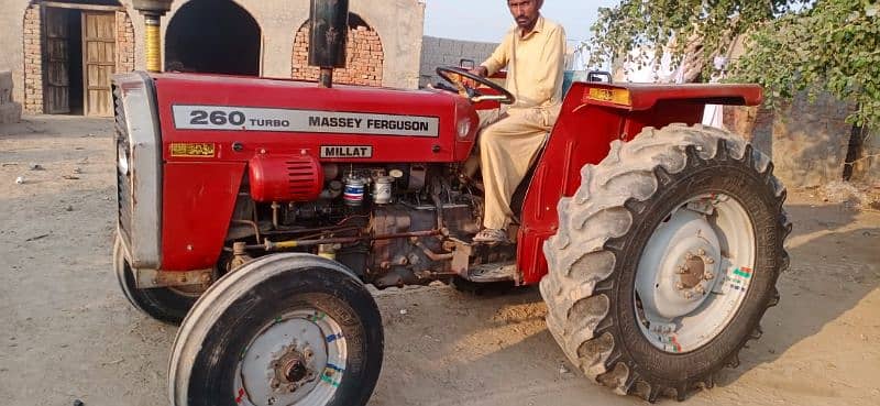 Tractor massey 260 8