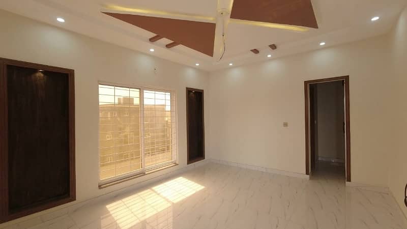 Get In Touch Now To Buy A Prime Location 10 Marla House In LDA Avenue 14