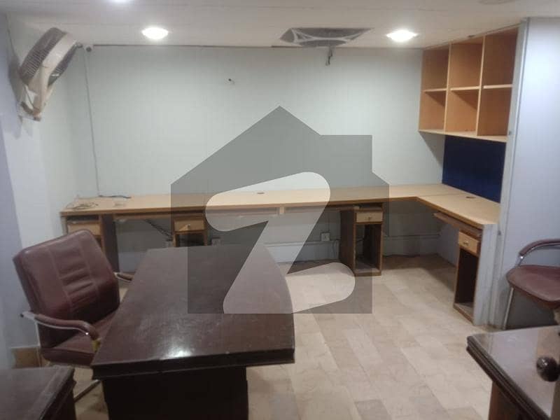 Commercial Office Space Available On Gulshan E Iqbal 3