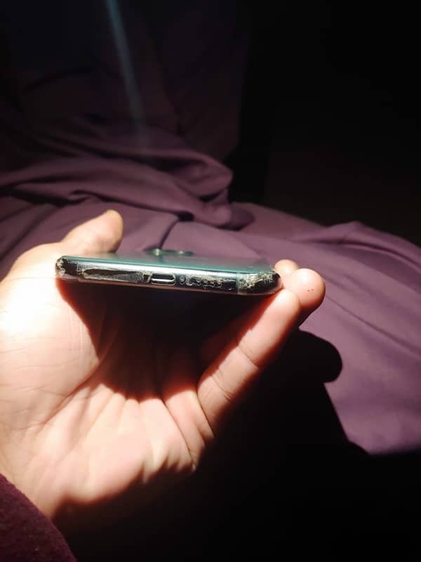 iPhone 11pro max 64gb 10by8 for sale sasta 3