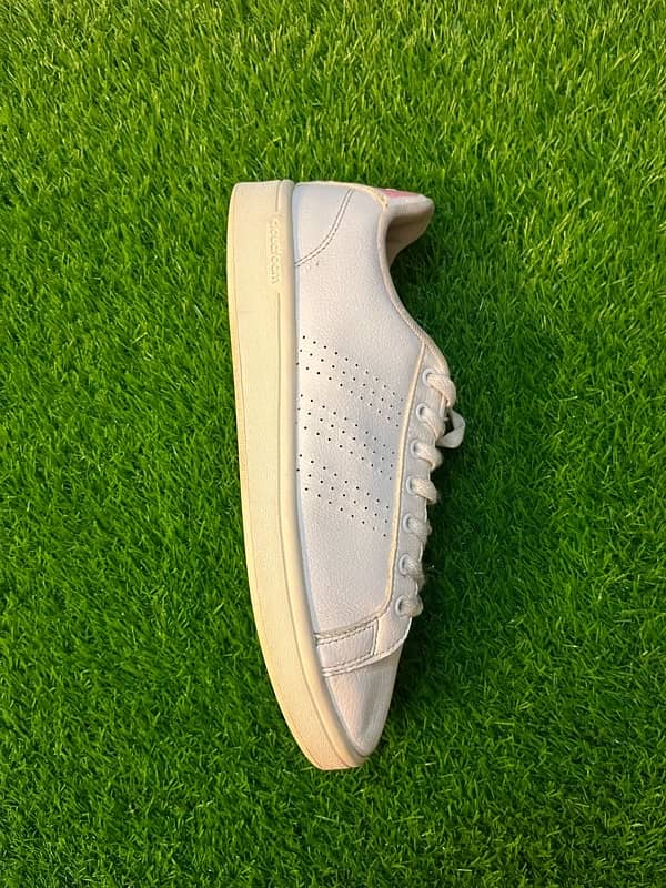 ADIDAS WHITE SNEAKERS FOR WOMEN 2