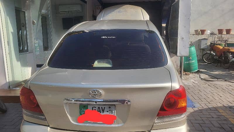 Toyota Platz 2002 (65% original paint ) fl great 6