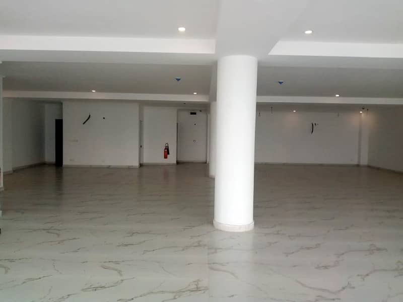 16 Marla Commercial Office for rent in DHA phase 8 14