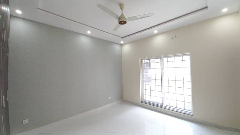 10 Marla Upper Portion With Gas For Rent 3