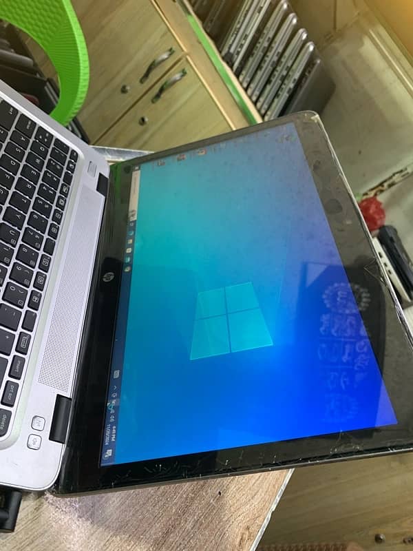 Core i7 6th gen hp Elite book 840 G3  8GB Ram 256GB SSD 2