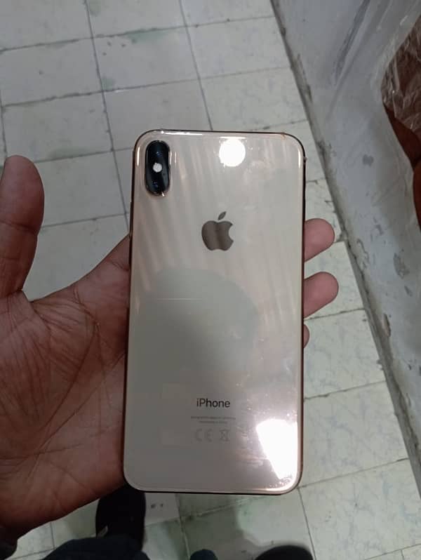 iPhone XS Max 3