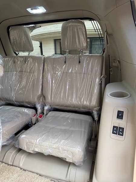 Toyota PradoTx-L  2018 Beige Room 15