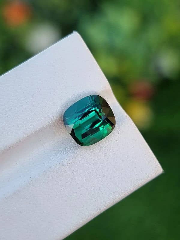 Cushion-Cut Bluish Green Natural Tourmaline 4.67 ct from Congo 0