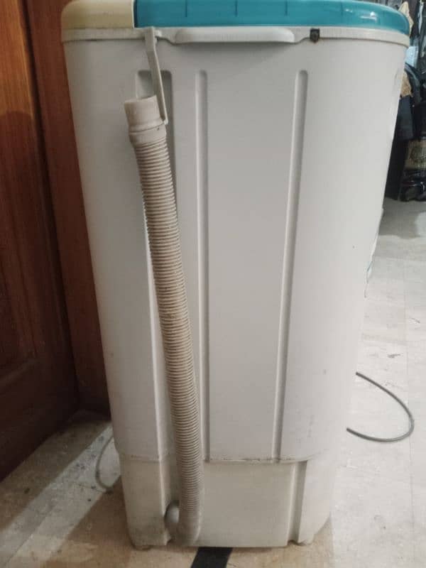 Haier spiner Dryer Model HWS6050 4