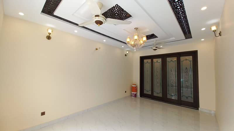 10 Marla Villa Available For Rent In Bahria Orchard 6