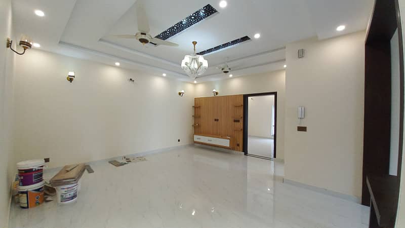 10 Marla Villa Available For Rent In Bahria Orchard 19