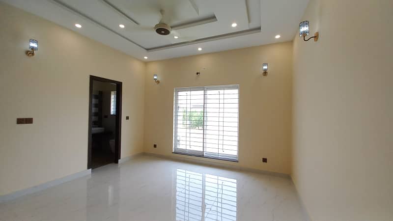 10 Marla Villa Available For Rent In Bahria Orchard 24