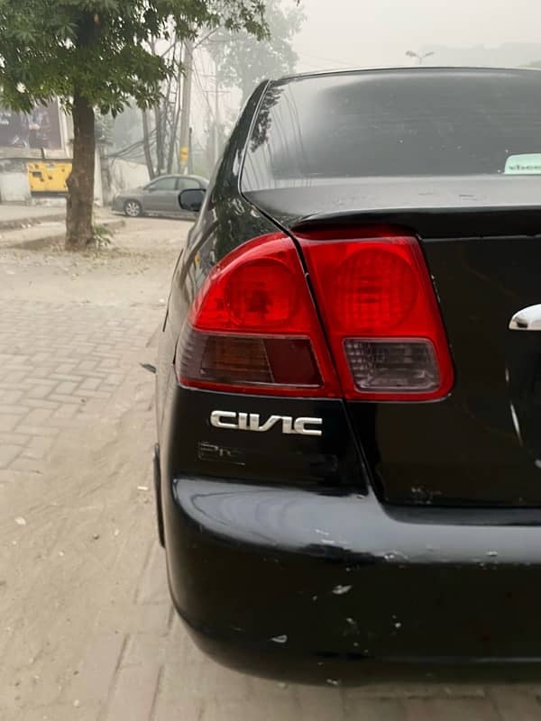 Honda Civic EXi 2005 3