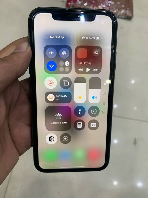 iPhone 11 6