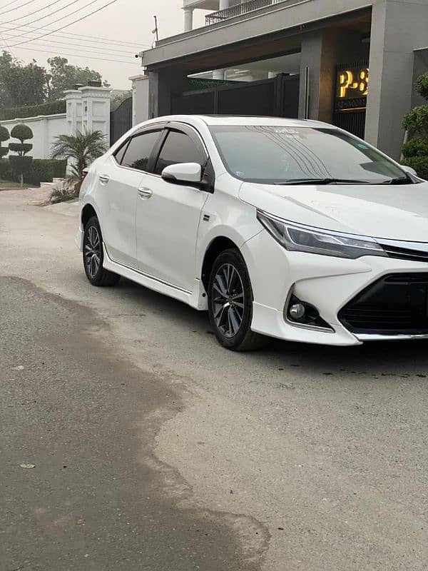 Toyota Altis Grande 2019 0