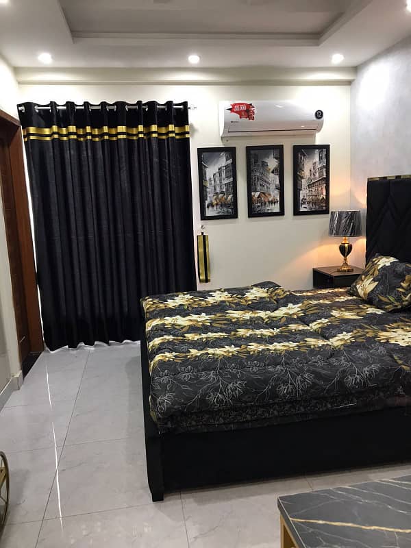 Luxury studio Apartments For Rent On Daily & Monthly Bases Bahria Town Lahore(1&2 Bed Room) 6