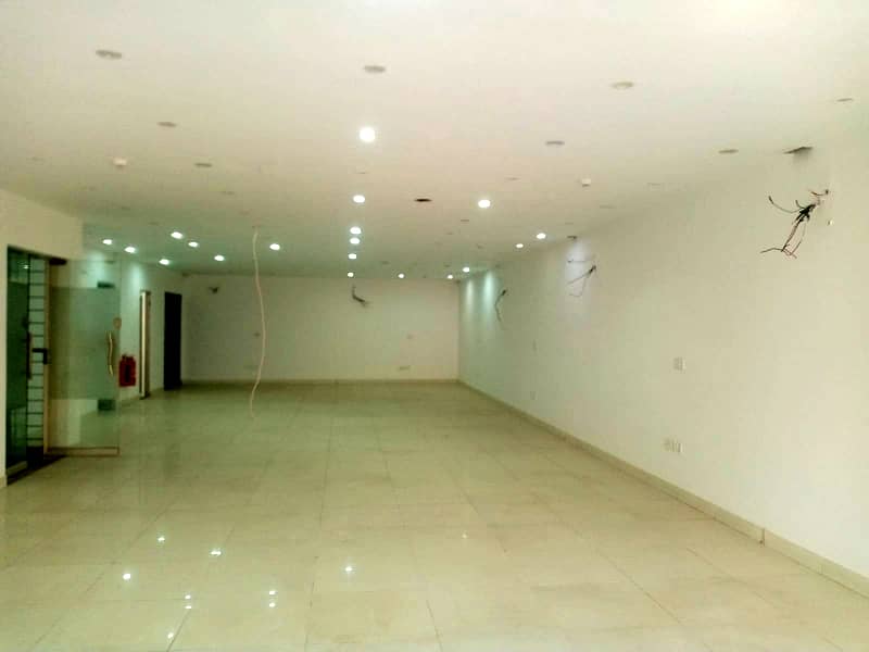 8 Marla Commercial Office for rent in DHA Phase 8 3