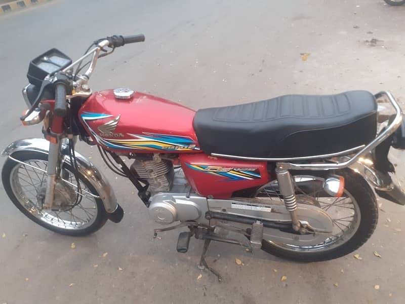 HONDA 125 (2018) 2