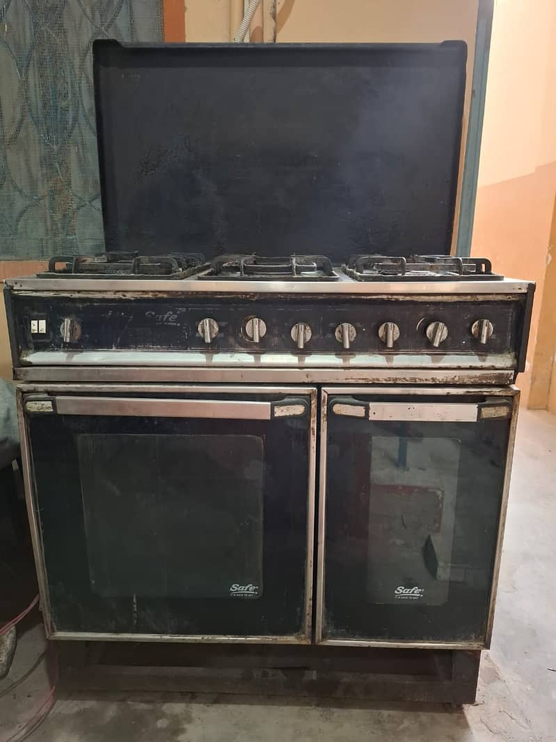 Used cooking range with 5 burners with oven and grill hotpoint 5