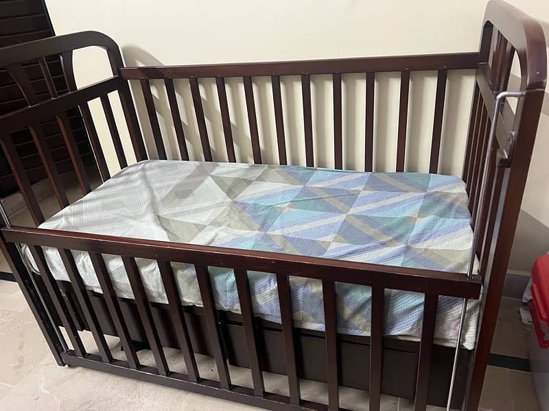 baby cot solid wood for sale in good condition 1