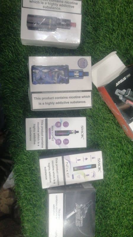 Smoking Vape available 50% discount brand new and grantted 10