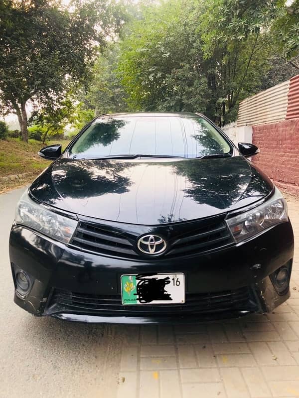 Toyota Corolla GLI 2015/16 in Excellent condition for sale 5