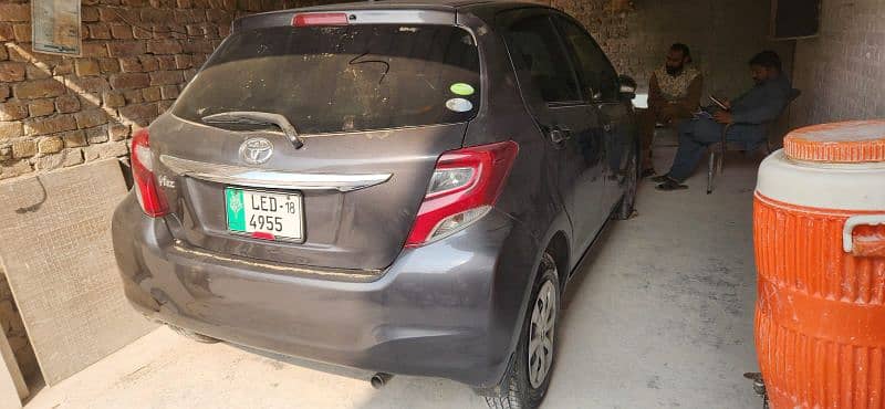 Toyota Vitz 2014 5