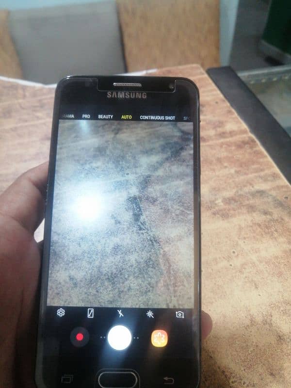 Samsung j5 prime condition 8/10 2