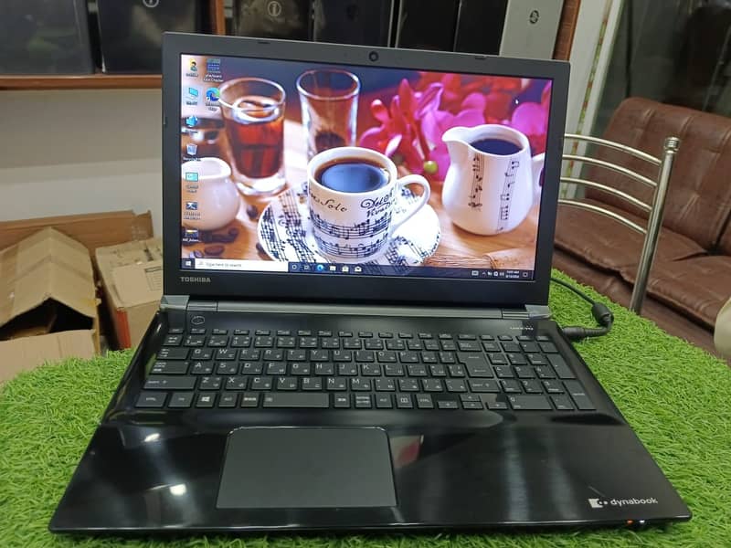 TOSHIBA DYNABOOK SERIES 0