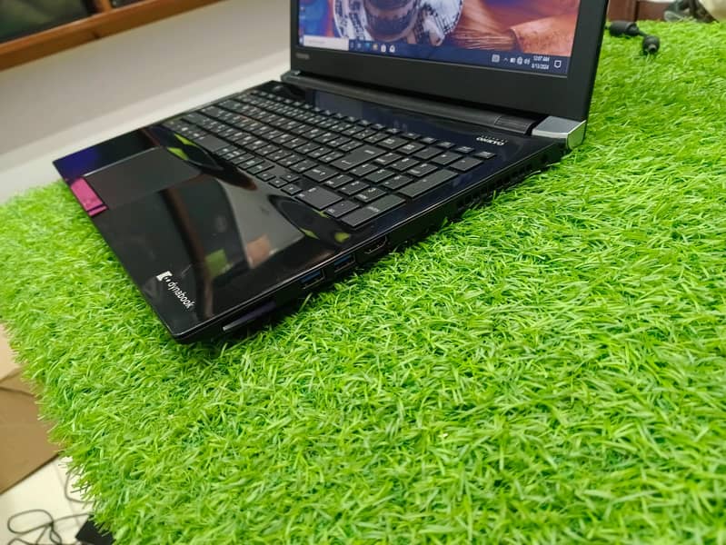 TOSHIBA DYNABOOK SERIES 2