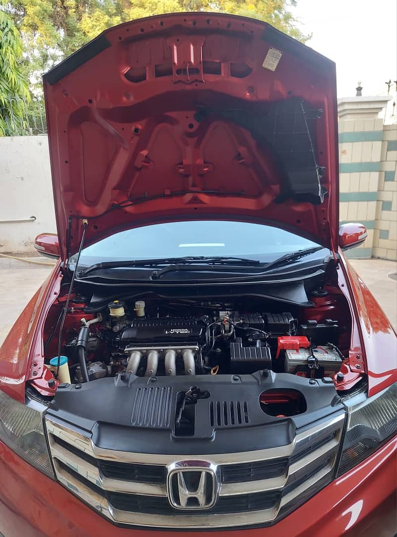 Honda City IVTEC manual 1.3 2015 model for Sale 10