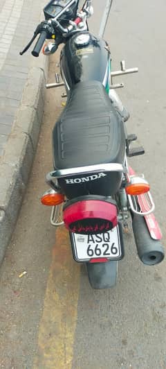 Honda CG 125 2023