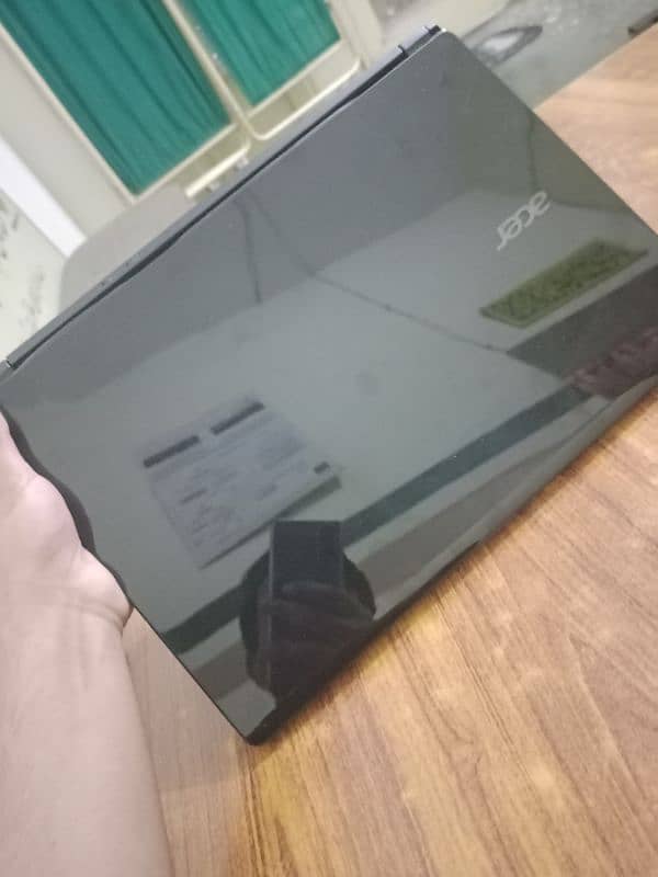 Acer Travel Mate P446 i5, 5th generation 1