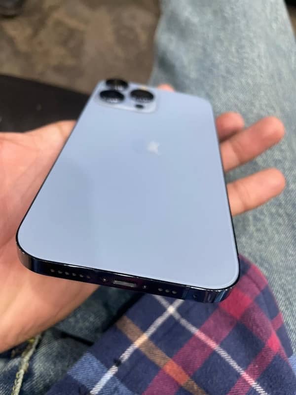 iPhone XR tw converted 13 pro 4