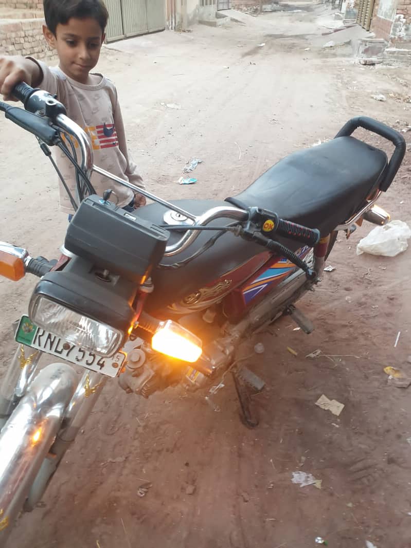 Yamaha 4stroke mini 100 dhoom03082386008 3