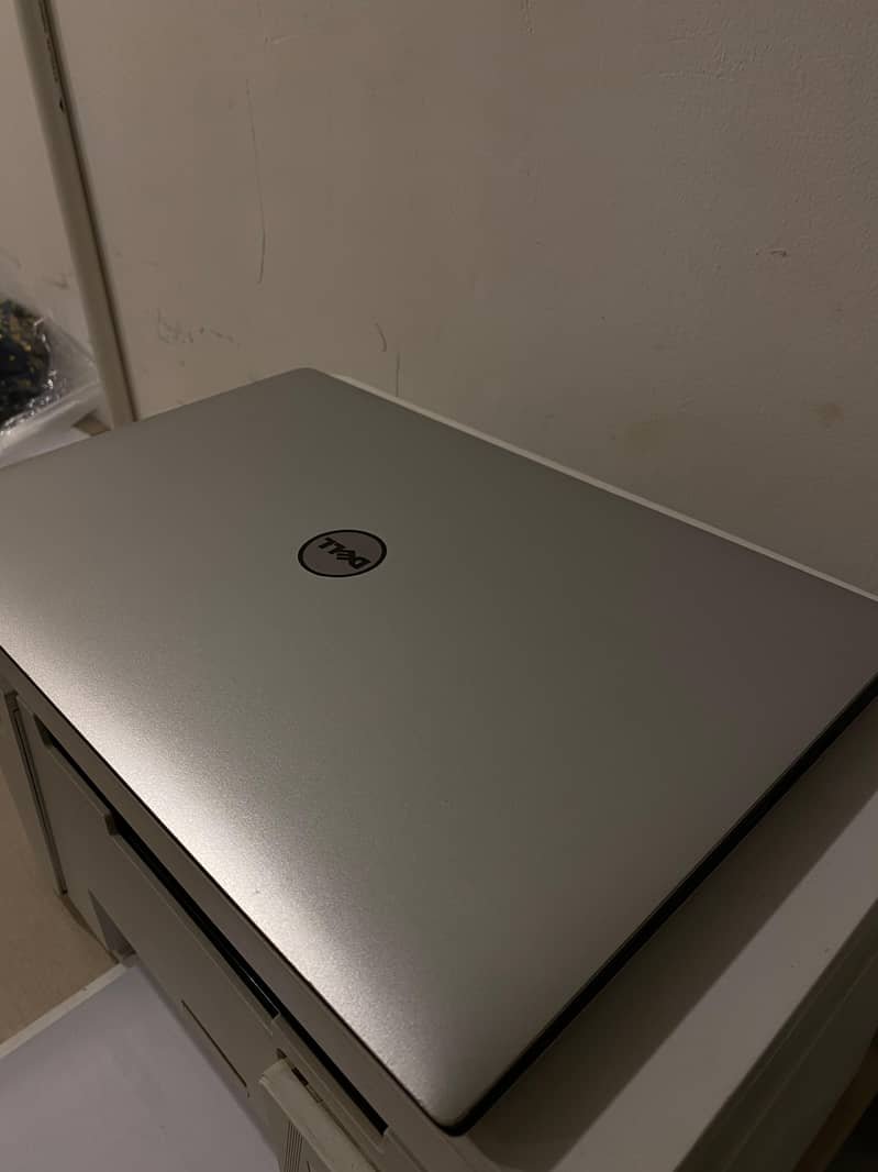 Dell Precision 5520 For Sale 3