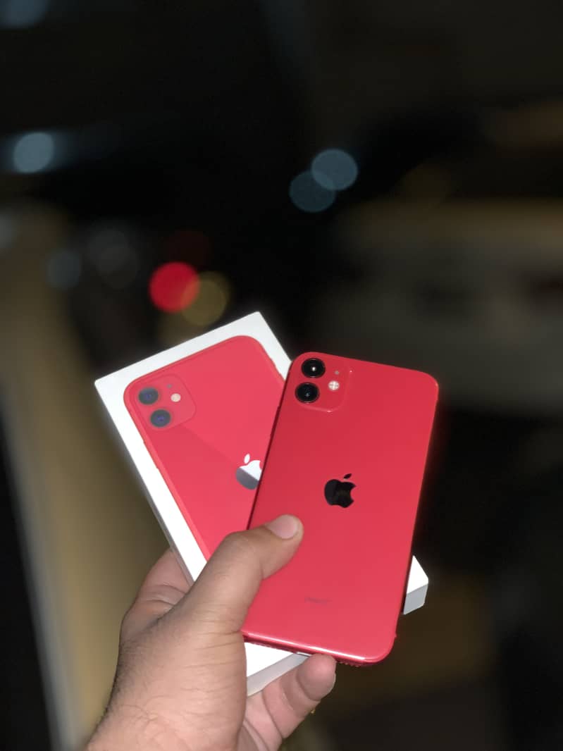 Iphone 11 (Product Red) 128GB 3