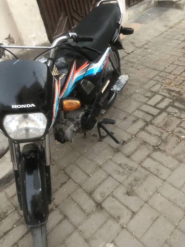 honda cd 70 dream lowest price range just like new 1